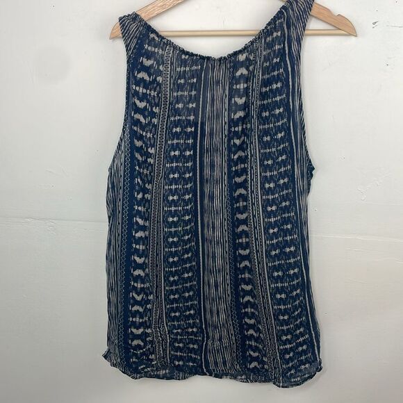 Eddie Bauer Blue and White Geometric Patterned Sleeveless Top size T2XL - Picture 6 of 13